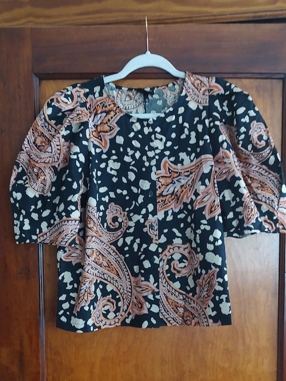 Who What Wear Black Paisley Blouse with Cream and Peach Accents